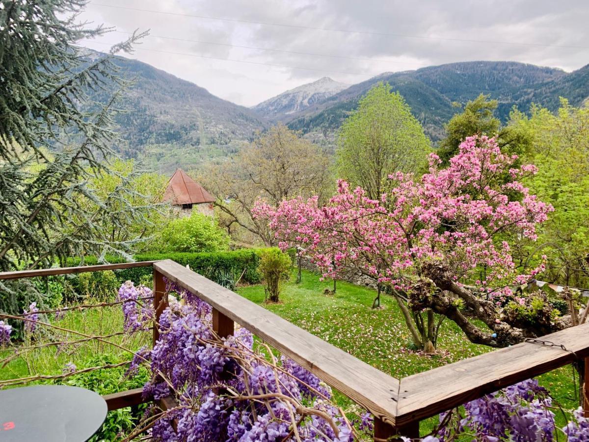 Bed & Breakfast Chateau Du Vigny - *