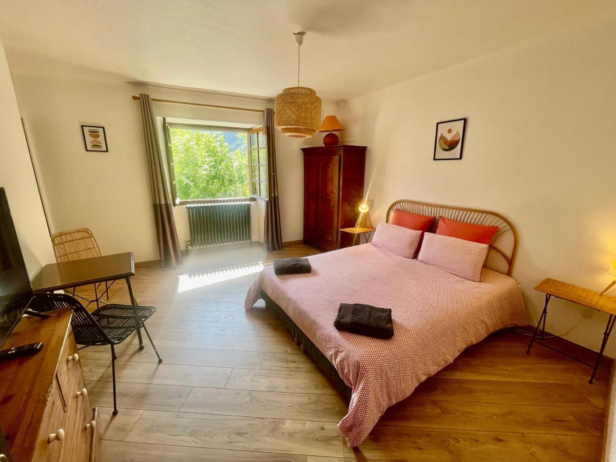 Chateau Du Vigny - Bed & Breakfast